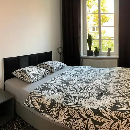 Pobuudka Iv Plebanska Z Widokiem Na Rynek *