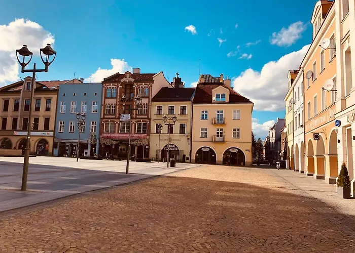 Pobuudka Iv Plebańska Z Widokiem Na Rynek Gliwice